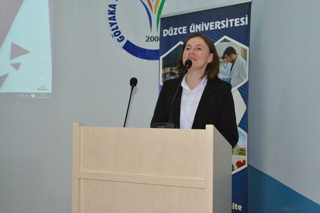 Düzce Üniversitesi öğrencileri sosyal sorumluluk projelerini anlattı