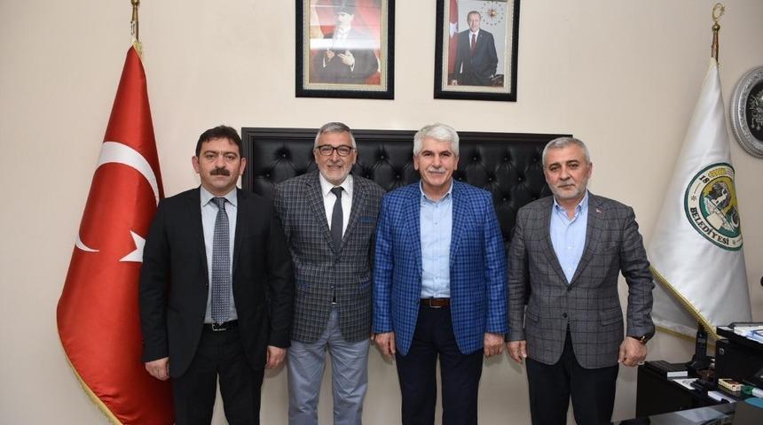 AK Parti&rsquo;den Başkan Kadir Bozkurt&rsquo;a hayırlı olsun ziyareti