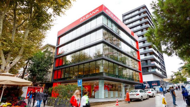 Akbank’tan ekonomiye ilk çeyrekte 270 milyar TL kredi desteği