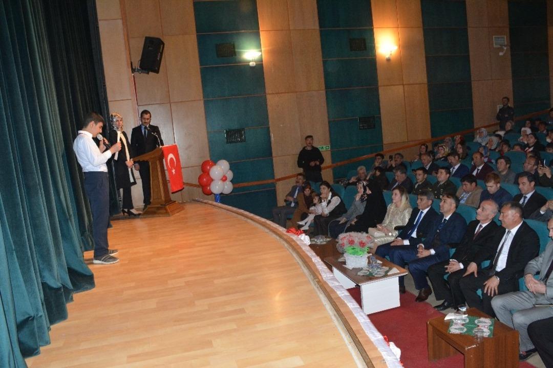 Tatvan&rsquo;daki &ouml;zel &ccedil;ocuklardan &ouml;zel 23 Nisan etkinliği