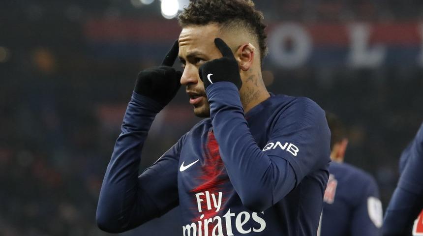 UEFA'dan Neymar'a 3 maç ceza