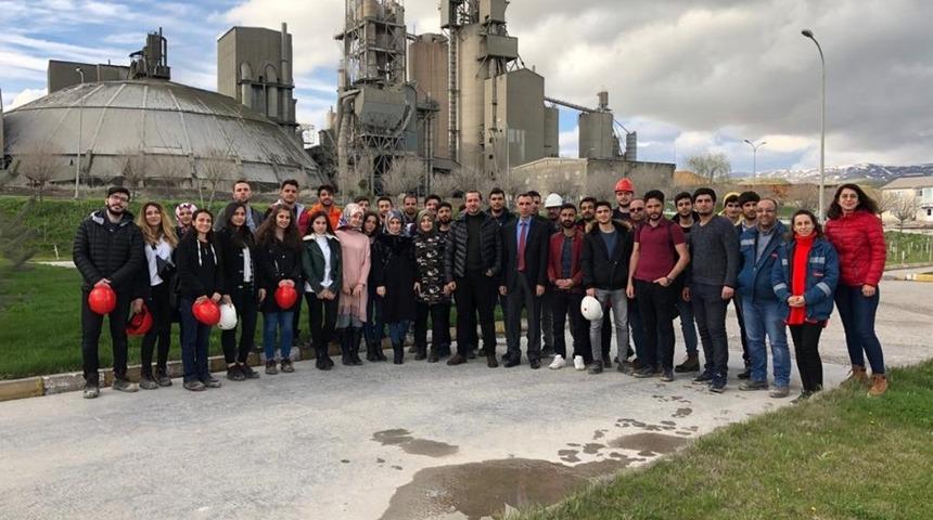 BE&Uuml; inşaat m&uuml;hendisliği &ouml;ğrencilerinden teknik gezi