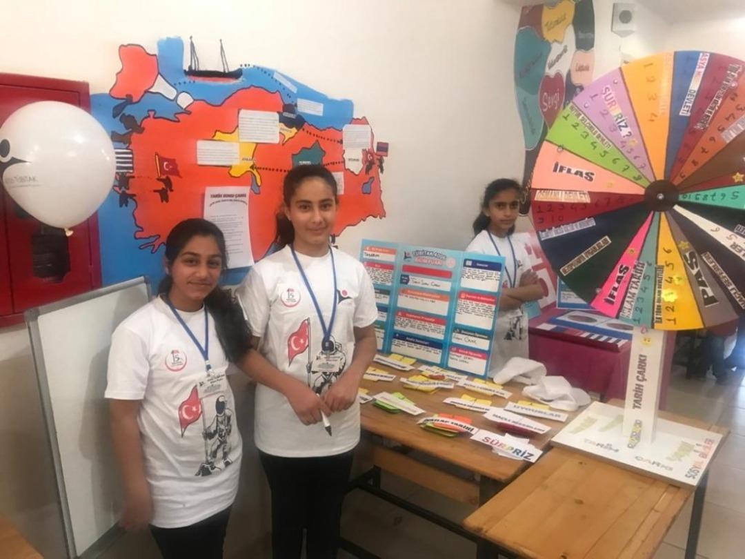 Y&uuml;ksekova&rsquo;da T&Uuml;BİTAK Bilim Fuarı ger&ccedil;ekleşti