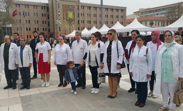 ‘Eczane Teknisyenleri ve Teknikerler Günü’ Eskişehir’de kutlandı G2