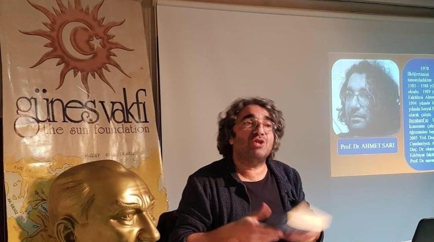 Prof. Dr. Ahmet Sarı&rsquo;dan &ldquo;Edebiyat ve Su&ccedil;&rdquo; konferansı