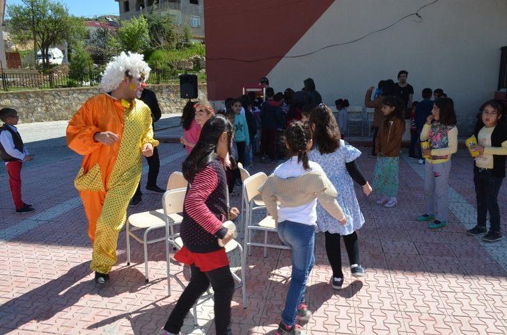 Çocuklar için şenlik düzenlendi, organik ürünler sergilendi G1
