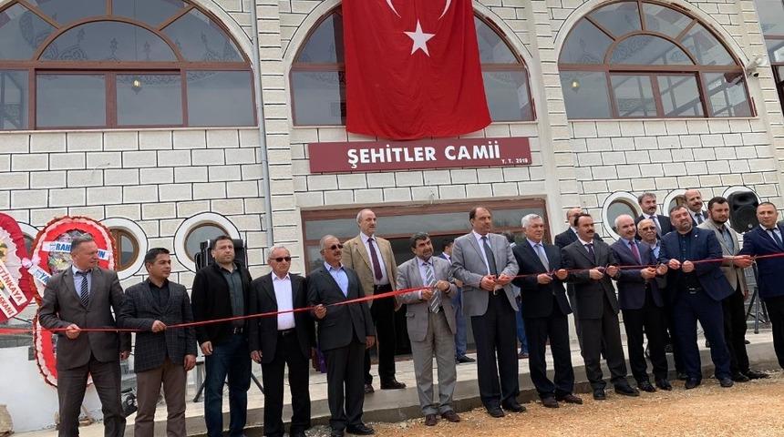 Bozyazı’da cami törenle açıldı