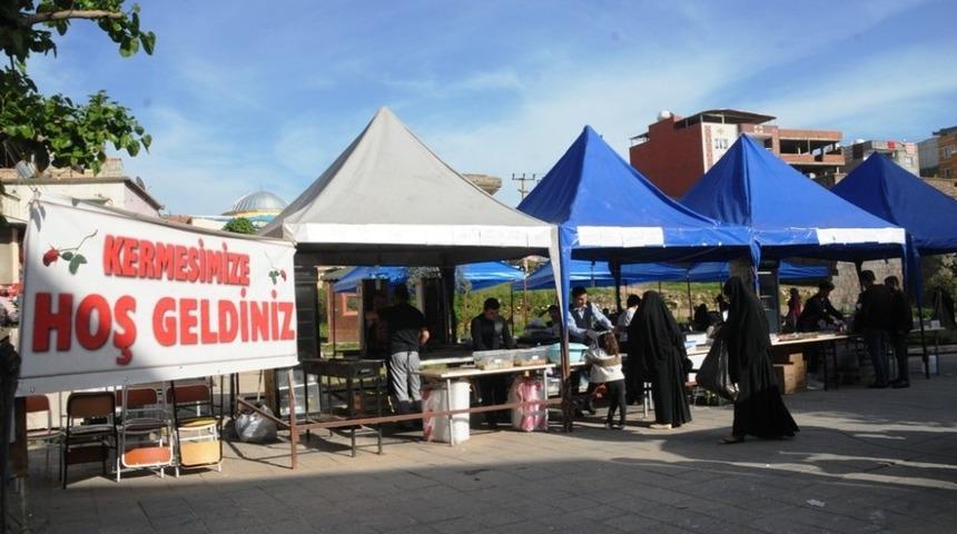 Cizre’de Kur’an kursu öğrencileri yararına kermes