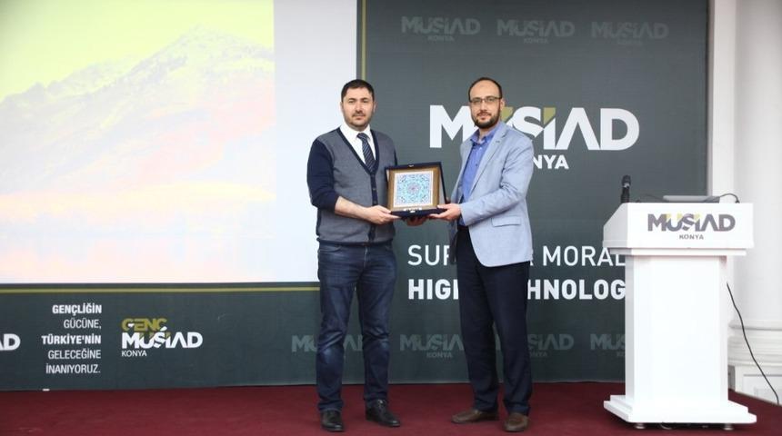 M&Uuml;SİAD Konya Şubesinde dış ticaret konferansı