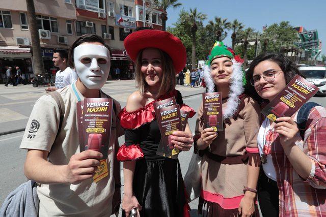 Denizli'de tiyatro coşkusu başladı