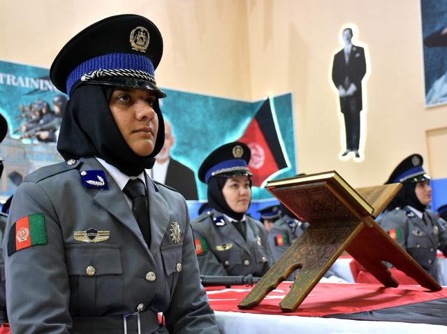 Sivas'ta, Afgan kadın polislerin mezuniyet heyecanı