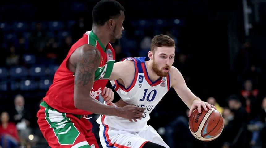 Pınar Karşıyaka - Anadolu Efes maçı ertelendi