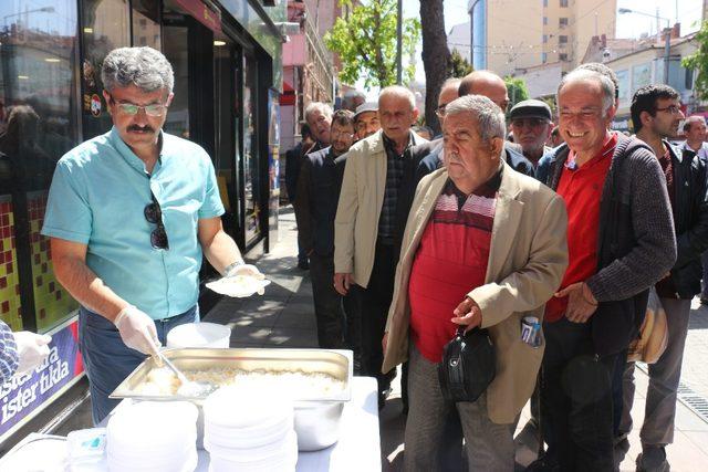 Eskişehir İHH yeni binasına törenle taşındı