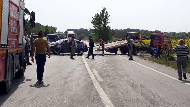 Gelini almaya giderken kaza yapan damadın bacağı kırıldı