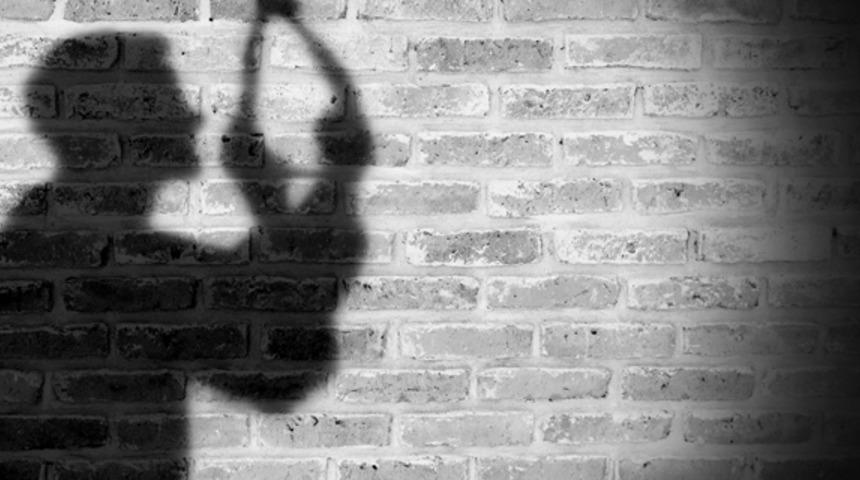 Aydın'da evli &ccedil;ift intihar etti!