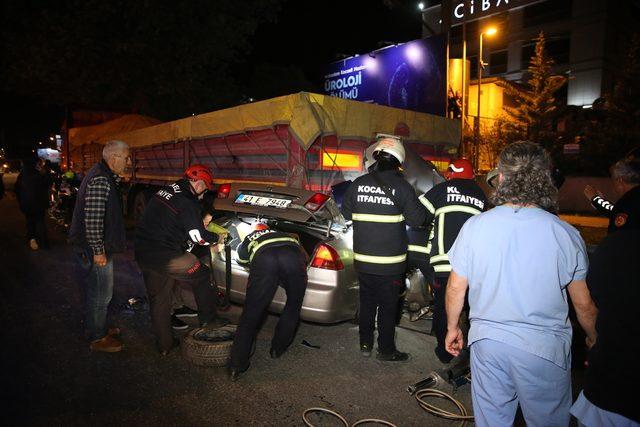 Kocaeli'de trafik kazası: 2 ölü