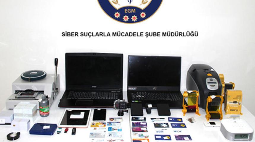 Bu kadarına da pes! Dolandırıcılık i&ccedil;in &ouml;zel yazılım geliştirmiş!