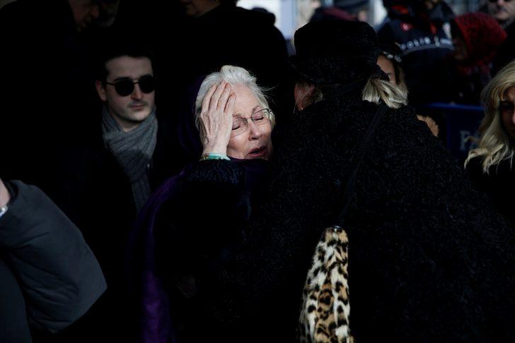  2. Abdülhamid'in torunu son yolculuğuna uğurlandı G3