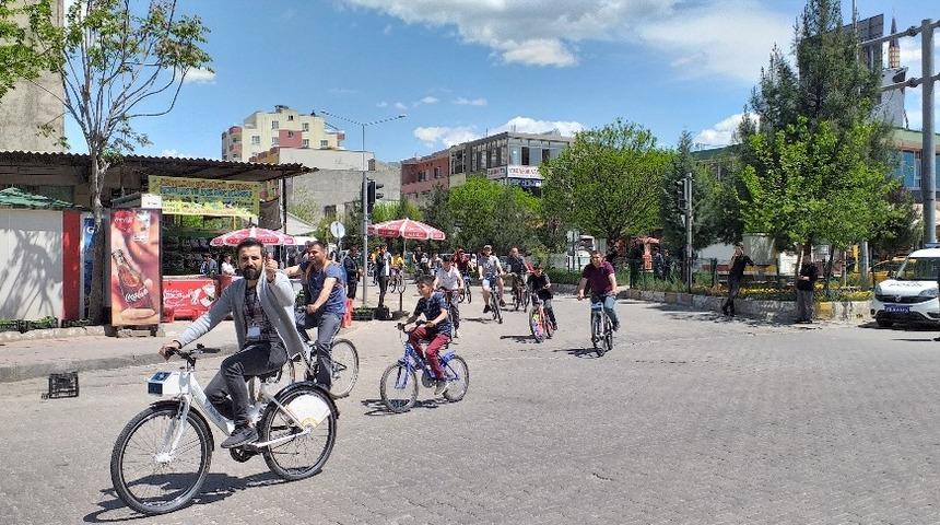 Kozluklular sağlık i&ccedil;in pedal &ccedil;evirdi