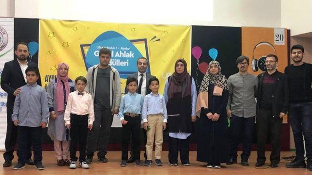 Ufka Yolculuk-7’nin Aydın’daki kazananları ödüllerini aldı