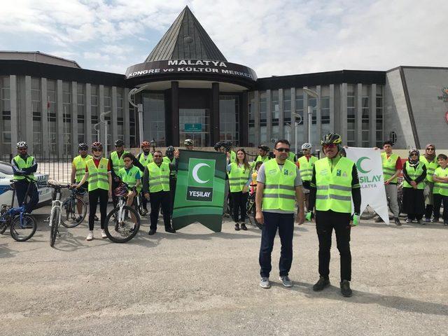 Pedallar bağımlılıkla mücadele için çevrildi