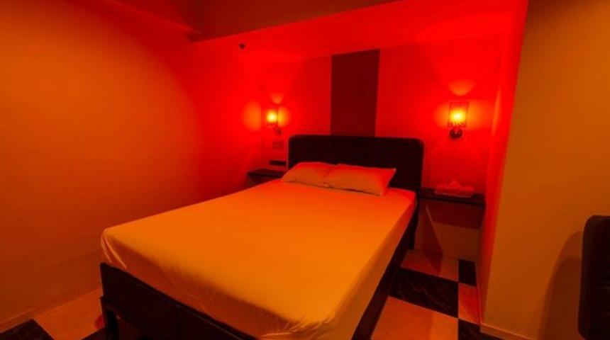 'Erkekler kadından &ccedil;ok hemcinsi seks robotlarına rağbet ediyor'