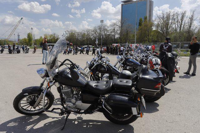 Ankara'da motosikletçilerden çocuk istismarına tepki