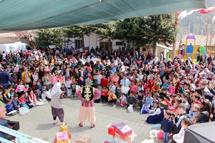 Ödemiş’te geleneksel Helvuç Bayramı coşkusu G4