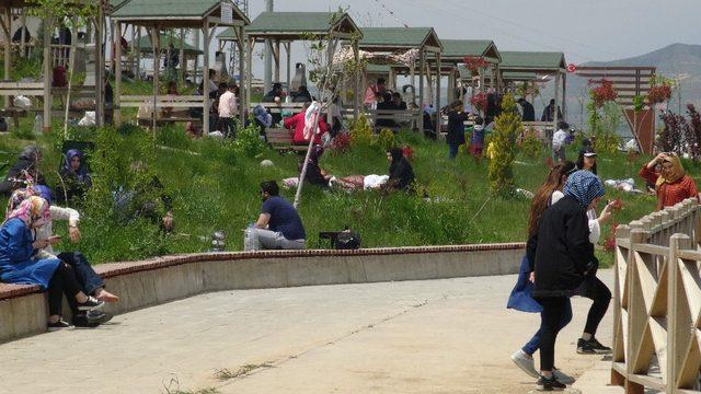 Gercüşlüler, Kırkat göleti etrafında toplandı