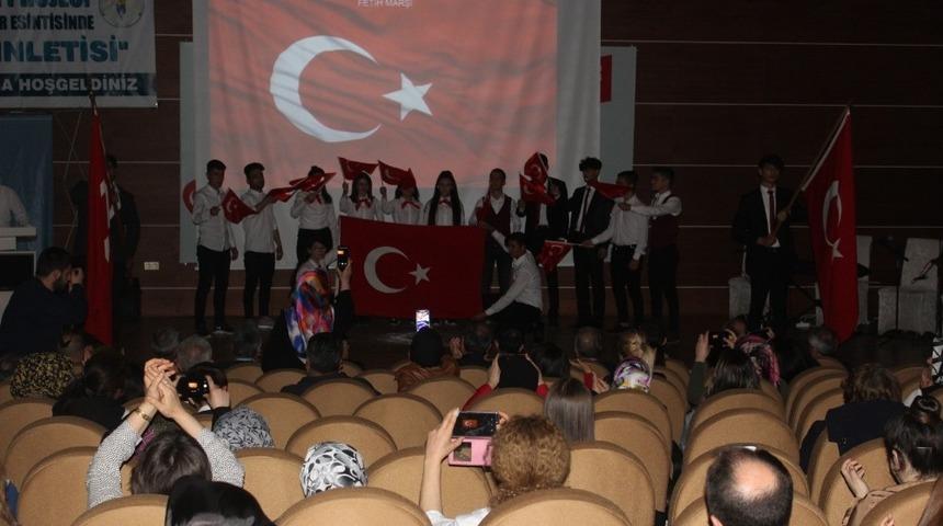 ‘’Bir Bahar Esintisi’’ adlı şiir dinletisi gerçekleştirildi