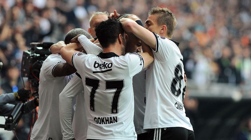 Beşiktaş nasıl şampiyon olur? İlgin&ccedil; rakam...