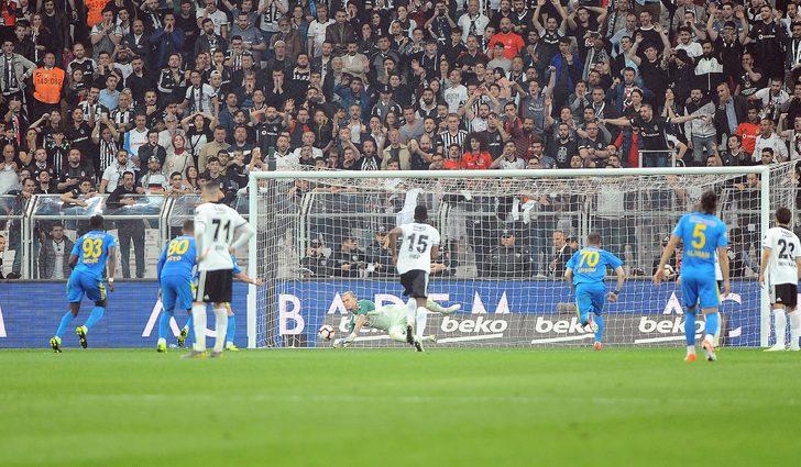 Beşiktaş, Galatasaray maçını kaybederse şampiyonluk şansı kalmaz. Final maçı Galatasaray. Martın sonunda Beşiktaş, Galatasaray'a final için gidecek dersek inandırıcı olmazdı.