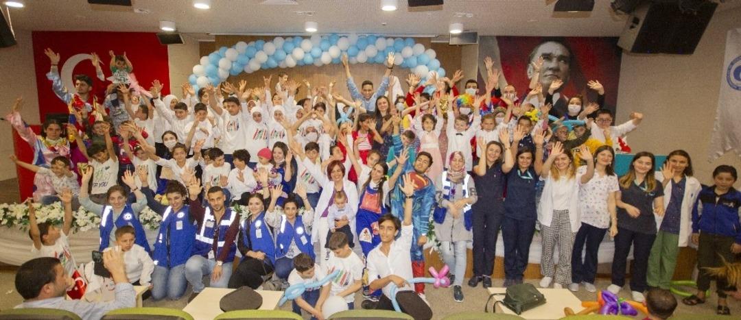 Onkoloji ve hematoloji hastası &ccedil;ocuklar unutulmadı