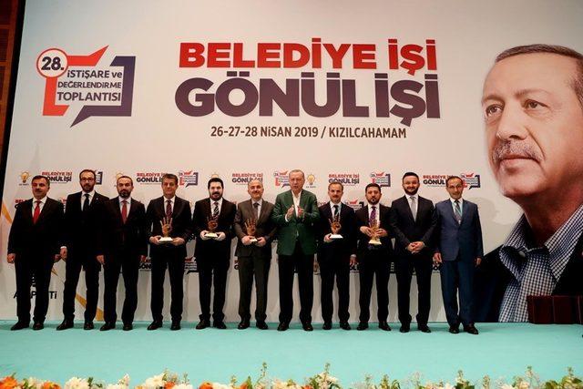 Cumhurbaşkanı Erdoğan’dan Adıyaman teşkilatına 3 ödül