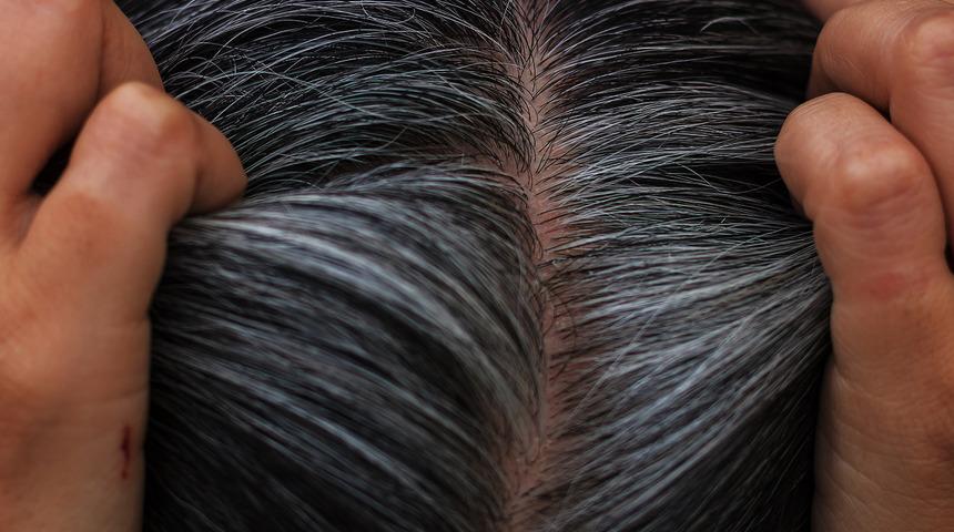 Regl döneminde saçınıza bunları yapmayın!