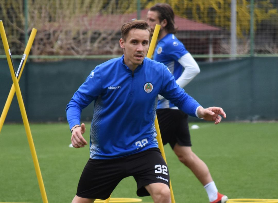 Josef Sural i&ccedil;in spor camiasından başsağlığı mesajları