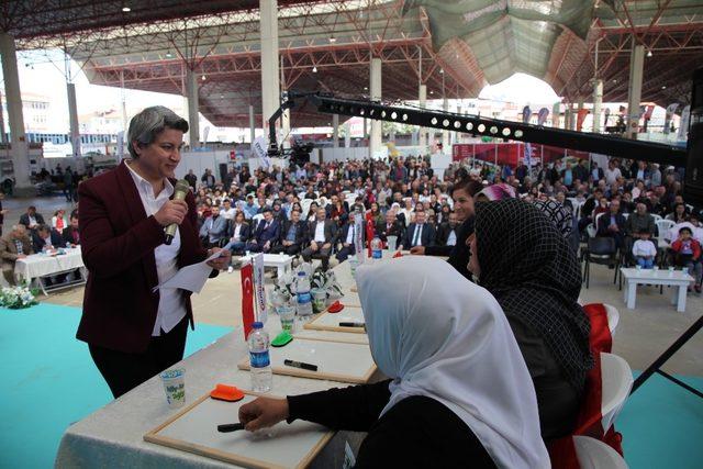 Burdur’da kadın çiftçiler yarıştı