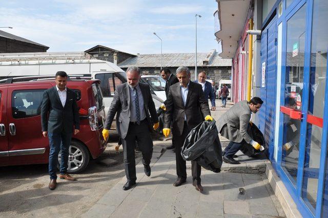 Kars Belediyesi temizlik kampanyası başlattı