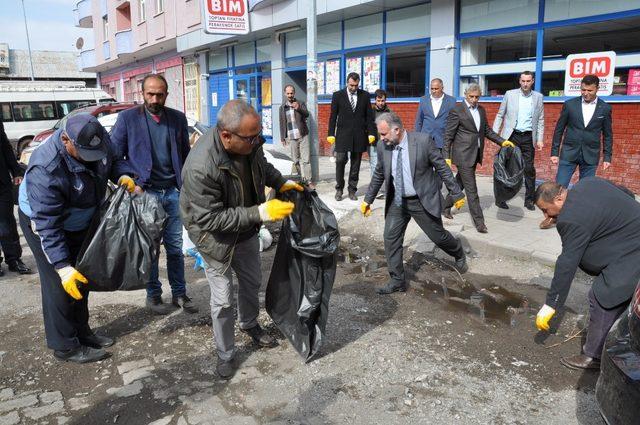 Kars Belediyesi temizlik kampanyası başlattı