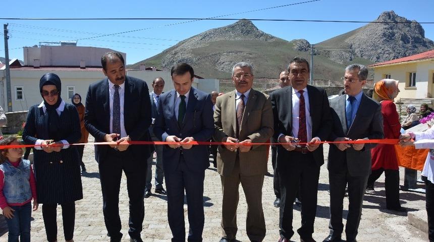 Tercan&rsquo;da T&Uuml;BİTAK Bilim Fuarı a&ccedil;ıldı