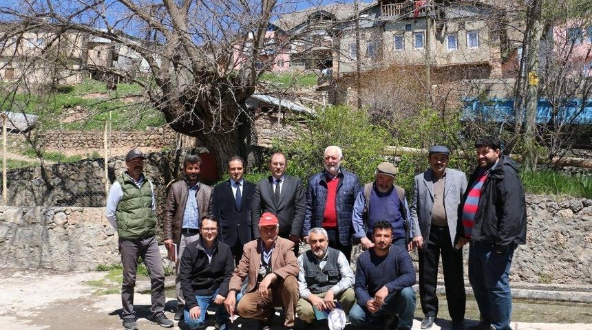 Erzincan&rsquo;da k&ouml;y toplantıları devam ediyor