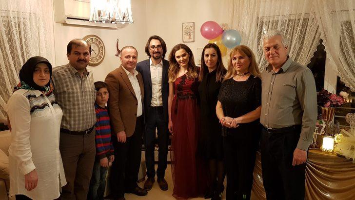 Öğrencisinin önce anne ve babası, şimdi ise nikah şahidi oldu G1