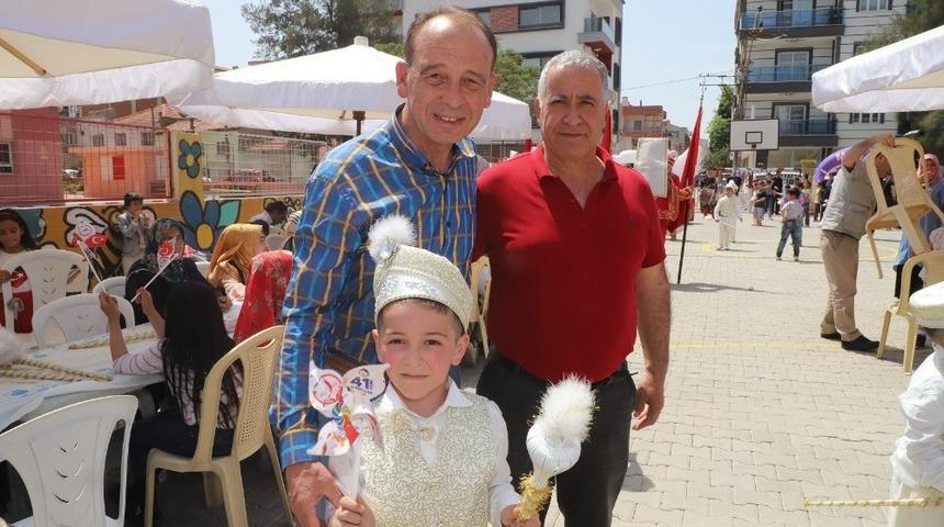 Başkan Akın hafta sonunu yoğun çalışma temposuyla geçirdi