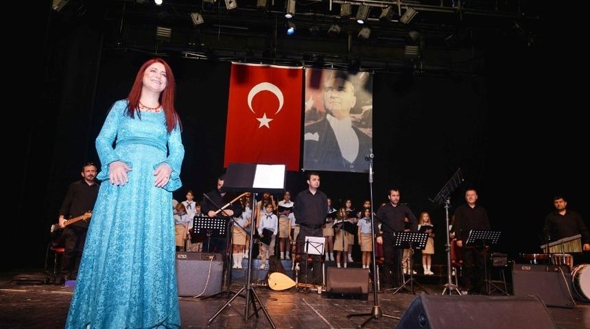 &Ccedil;ocuk Korosu&rsquo;ndan b&uuml;y&uuml;k konser