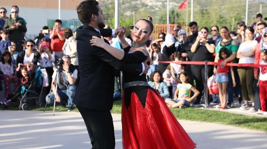 Menteşe&rsquo;de D&uuml;nya Dans G&uuml;n&uuml; etkinliği
