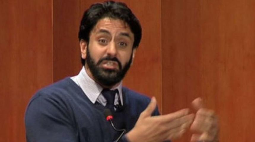 Atatürk'e hakaret eden yazar Hamza Andreas Tzortzis hakkında suç duyurusu