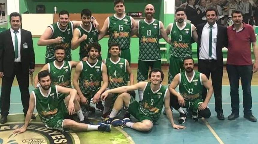 Salihli potada lideri devirdi