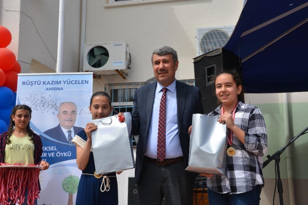 Y&uuml;celen &Ouml;d&uuml;lleri sahiplerini buldu