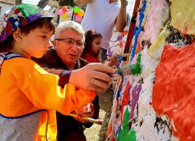 Germiyan İlokulu rengarenk oldu