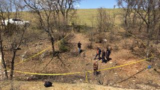 Cesedi arazide bulunan kadın, el ve ayakları bağlı olarak gömülmüş